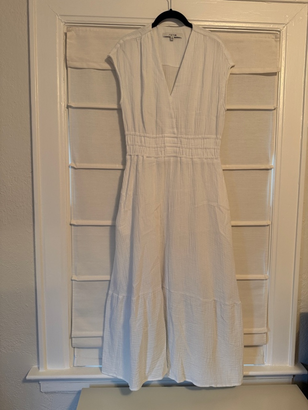 Joe's Jeans White Textured V-Neck Maxi Dress